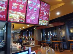 -The Habit Burger Grill 哈比特汉堡(复兴soho店)