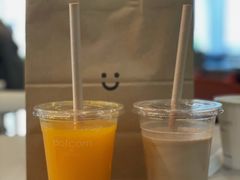 鲜榨橙汁-dotcom coffee古点咖啡(致真大厦店)