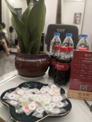 -V8潮牌·接发烫染连锁