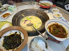 -陈大锅·岳阳鱼馆·地道岳阳菜(美食街店)