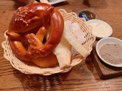 自制面包篮-宝莱纳啤酒花园餐厅PAULANER BRAUHAUS Nanjing(广州路店)