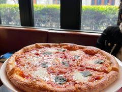-WOLFGANG PUCK KITCHEN & BAR(迪士尼小镇店)