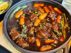 大理芫菜烧牛肋-Ameigo梅果·云贵川bistro(长宁来福士店)