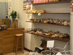 -雀食面包店(钟楼店)