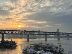 -武昌中华路码头(轮渡站)