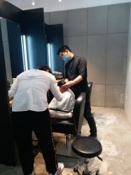 -塞巴斯汀SEBASTIAN专业美发店