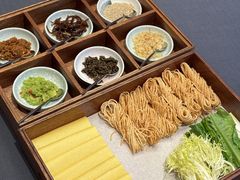 -鲁采LU STYLE(新天地店)