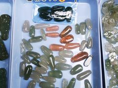 -源胜陶瓷玉石工艺街(康王中路)