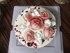 -红宝石·鲜奶小方·海派西点房(万航店)