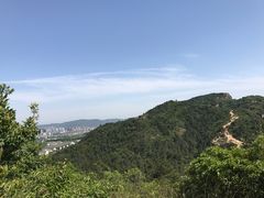 -灵岩山风景区