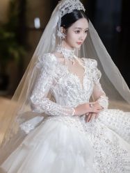 -不晚国际婚纱礼服