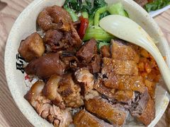 猪脚烧鸭双拼饭-学府小吃一条街(北大门商业街店)