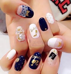 iphone_upload_pic-艾妃罗高科美肤美甲美睫健康管理