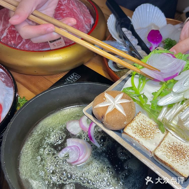 牛膳寿喜锅新品居然有马肉！