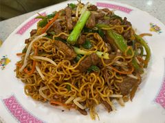 黑椒牛柳丝炒公仔面-甜蜜蜜港式茶餐厅(虹梅店)
