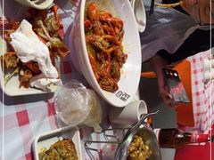-龙巢盱眙龙虾·鸡煲·烧烤宵夜(坪洲店)