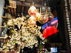 -胡桃里音乐餐厅(陶溪川店)(川湘赣菜·世界百大酒庄直供红酒·音乐表演)