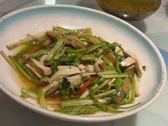 -松沪名灶·豆浆鱼头·新上海菜(飞航吾悦广场店)