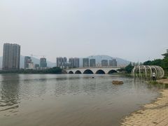 -飞来湖湿地公园