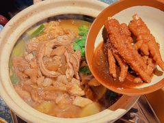 -牛腩之旅·牛腩牛杂煲(经纬汇店)