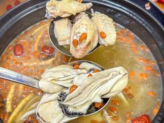 -花苑美食横琴生蚝火锅(拱北粤华路店)