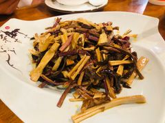 -小厨子私房菜·云南美食店