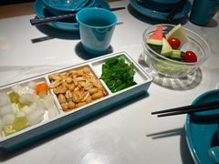 -荷塘秋月·本帮江浙菜(国权路店)