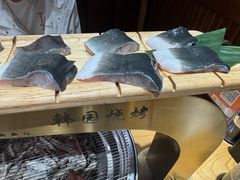 -青瓦餐厅·生鱼片·韩园烤肉(西塔店)