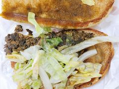 腊味菜菜堡-麦当劳(中山公园龙之梦店)
