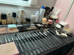 -ME觅妆·定制美妆·彩妆私教(菱角湖店)