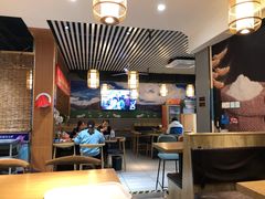 大堂-大头亮羊汤烩面·河南非遗(良乡总店)