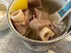 -汗腾格里·风味餐厅(新疆驻京办店)