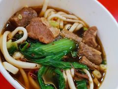 -六合夜市