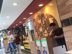 -麦当劳(杨高南路店)