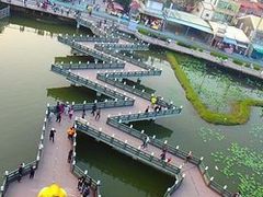-龙虎塔
