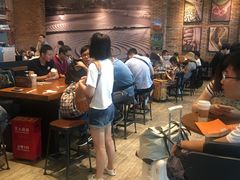 -星巴克(重庆火车北站北广场II店)