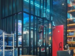 -屋有岛沉浸游戏旗舰店(中山公园店)