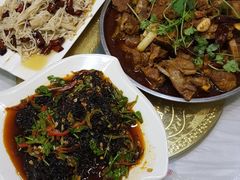 -何猫特色黄焖羊肉