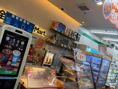 -全家便利店(虹井路店)