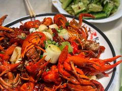 -老街烧烤大排档·地道湖北菜·龙虾馆(汉口火车站店)