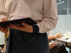 -海底捞火锅(新松江路店)