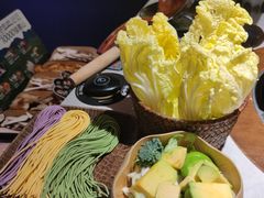 -芸山季·云南野生菌火锅(人民广场来福士店)