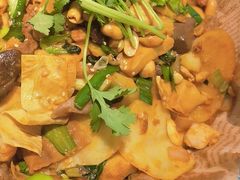 -红渡小香·牛肉麻辣香锅(车站南路店)