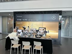 -天津波士信达奔驰4S店(卫津南路店)