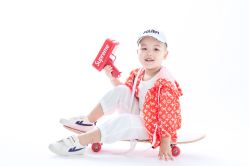 -小熊维尼高端儿童摄影(南山信和店)