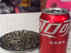 -海盗船. 龙虾烧烤. 酒馆
