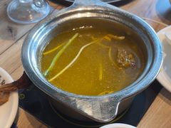-龙聚德北京烤鸭(沙坪坝华宇A馆店)