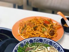 传统牛肉拉面-金城回忆(万科店)