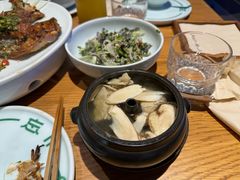 -一坐一忘云南菜(嘉里中心店)