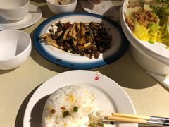 -渝信川菜 · 川味家常菜(长安店)
